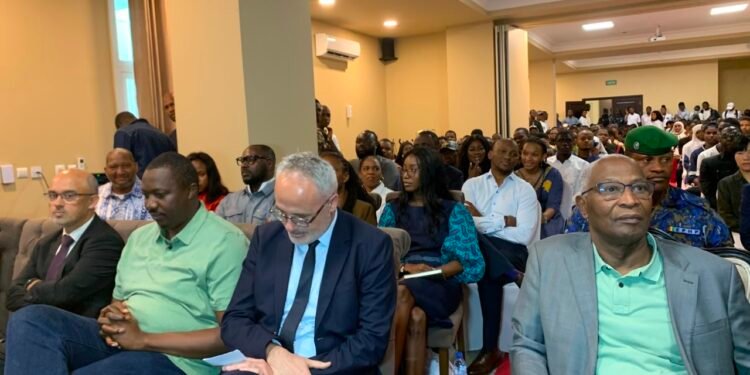 Coopération : Campus France Guinée et les acteurs du projet Simandou orientent les futurs étudiants face aux défis de demain
